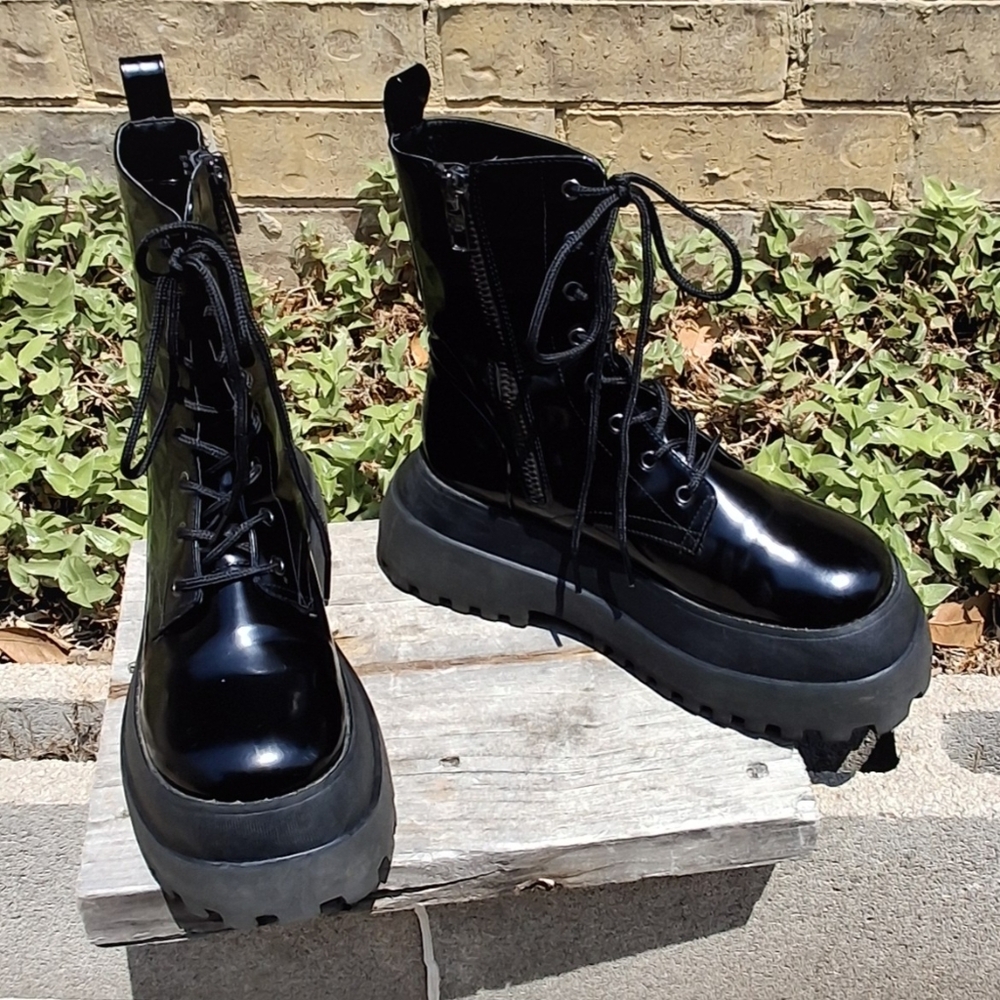 Dolls Kill Platform Patent Leather Black Combat Boots Women Size 7 - Picture 9 of 15